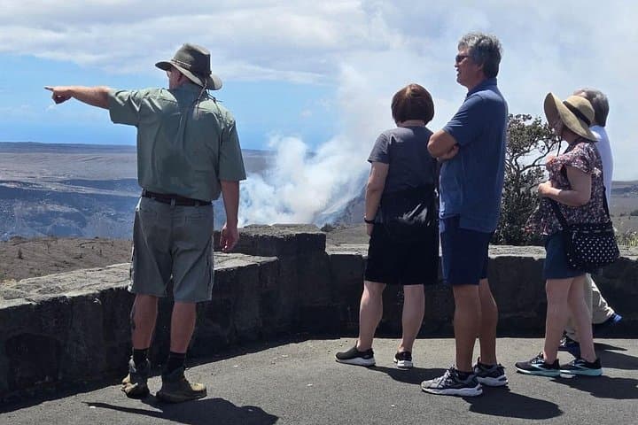 Steaming Sulphur Banks & Kīlauea Crater-Rim Private Hike photo 2