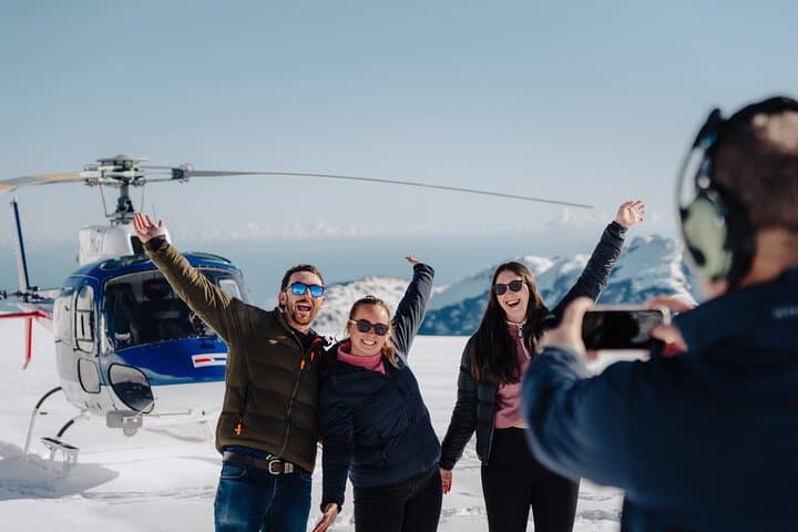 Fox Glacier Helicopter Snow Landing: 25-Min Scenic Flight over Westland photo 2