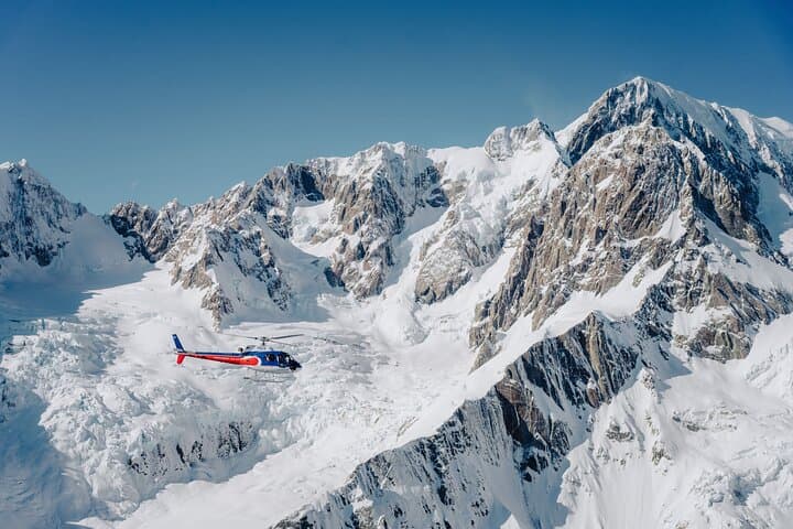 Fox Glacier to Mount Cook Helicopter Flight with Snow Landing — Scenic Alpine Tour photo 5