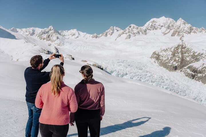 Fox Glacier to Mount Cook Helicopter Flight with Snow Landing — Scenic Alpine Tour photo 4