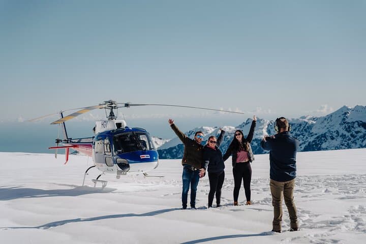 Fox Glacier to Mount Cook Helicopter Flight with Snow Landing — Scenic Alpine Tour photo 2