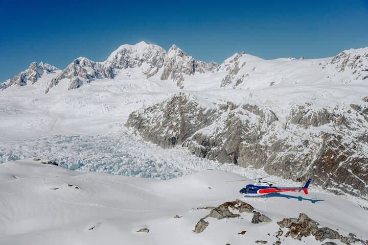 Franz Josef Twin Glacier Helicopter: Snow Landing & Panoramic Flight photo 4