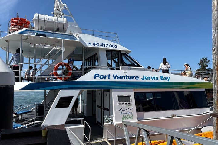 Jervis Bay & Shoalhaven South Coast Private Tour — Hyams Beach, Sea Cliff Bridge & Dolphin Cruise