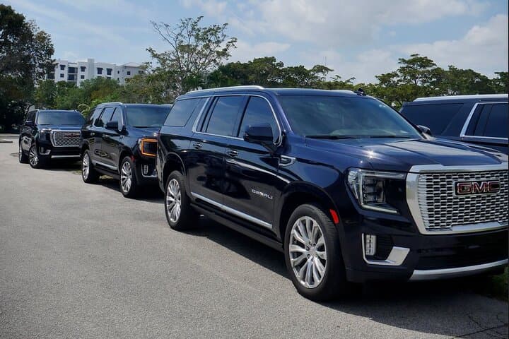 Miami to Orlando Private Luxury SUV Transfer: Smooth, Customizable Door-to-Door Service photo 2