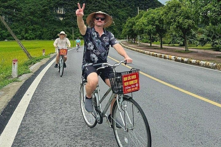 Hoa Lu & Tam Coc Day Trip — Temples, Bamboo Boat Ride and Countryside Cycling photo 4