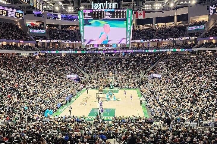 Live Milwaukee Bucks Game at Fiserv Forum — Atmosphere, History & Practical Tips photo 3