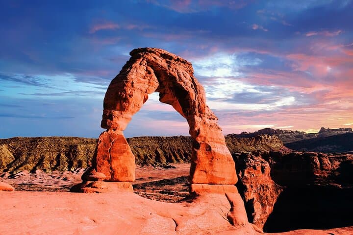 4-Day Luxury Southwest National Parks Tour from Las Vegas photo 1