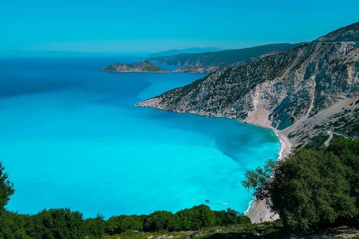Half-Day Kefalonia Tour: Melissani Lake, Drogarati Cave & Myrtos Viewpoint photo 3