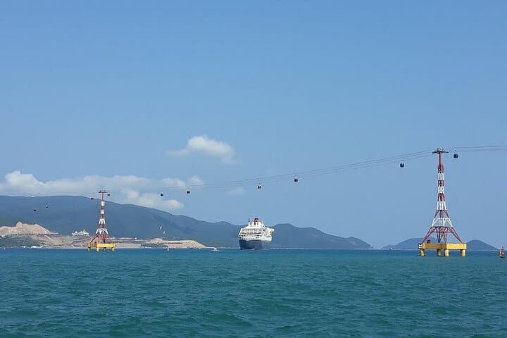 Private Nha Trang City Highlights: Po Nagar, Long Son Pagoda, Hon Chong & Oceanographic Museum photo 4