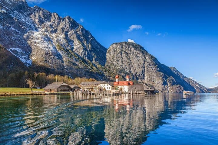 Königssee Day Trip from Munich with Chinese Guide — Boat Ride to St. Bartholomä & Zauberwald Walk photo 4