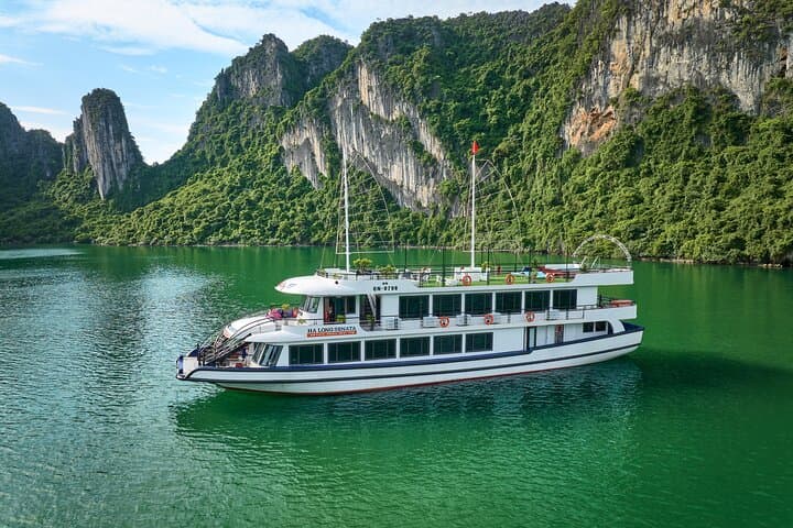 Halong Bay Luxury Day Cruise: Caves, Kayaks & Ti Top Island from Hanoi photo 2