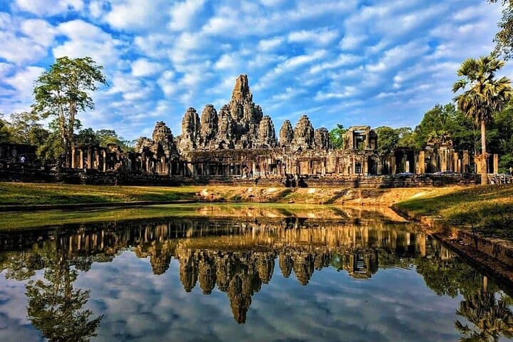 Sunrise Jeep Tour of Angkor Wat — Private Angkor Archaeological Park Experience photo 6