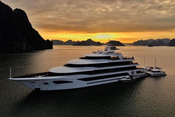 Scarlet Pearl 2-Day Ha Long & Lan Ha Bay Cruise from Hanoi photo 2