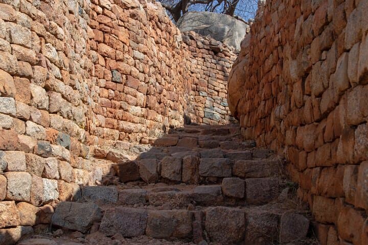 Khami Ruins and Private Safari: Full-Day UNESCO Tour from Bulawayo photo 5