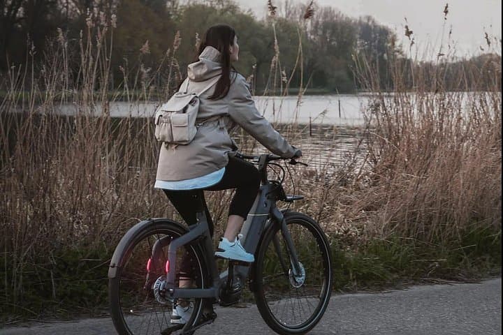 Luxury E‑Bike Rental in Amsterdam — Explore Canals, Neighborhoods & Countryside photo 1