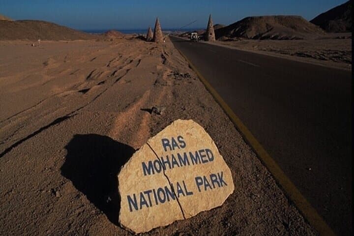 Ras Mohammed National Park Day Trip: Snorkel, Shorelines & Earthquake Crack photo 3
