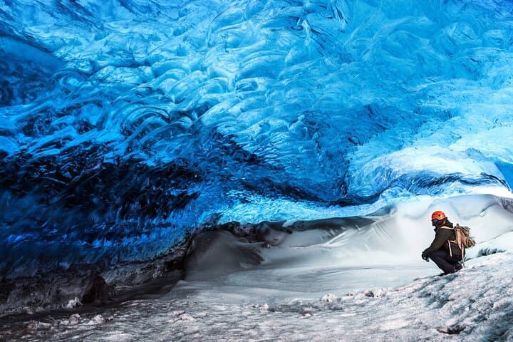 6-Day Iceland Classic: Golden Circle, Blue Lagoon & Snæfellsnes Adventure photo 2