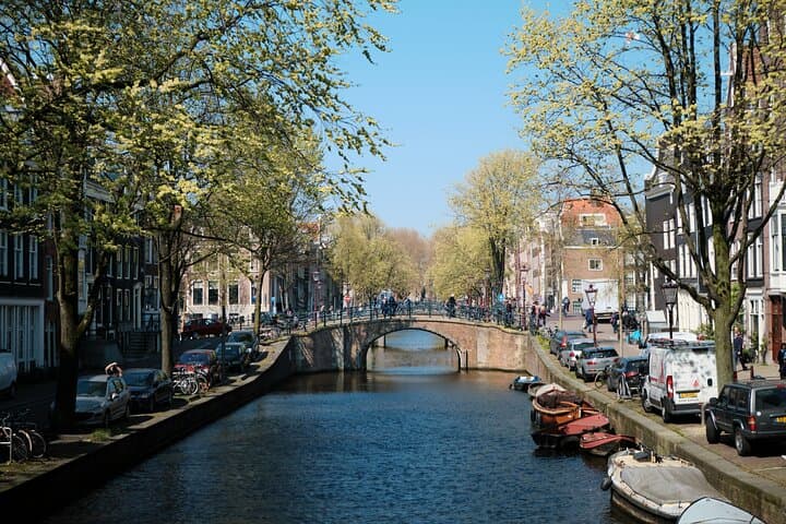 Amsterdam iPhone E-Bike Photo Tour: Capture Canals & Jordaan photo 3