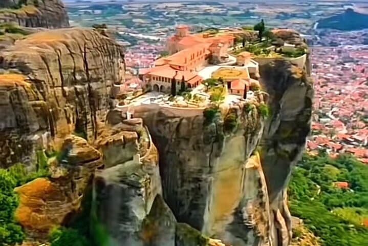 Two-Day Private Tour from Athens to Delphi and Meteora with Overnight in Kalambaka photo 5