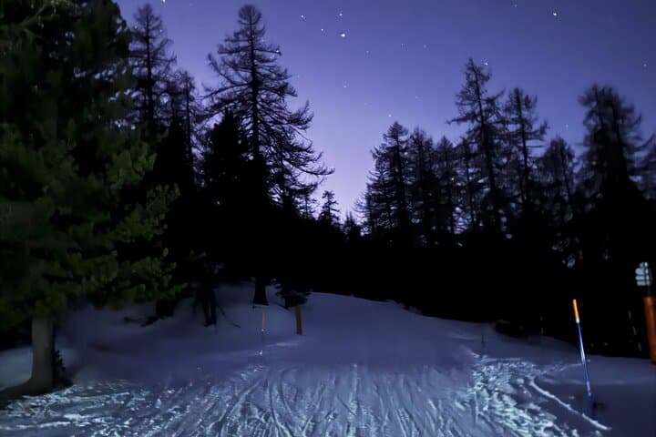 Night Snowshoeing in Thures: Sunset Hike and Mountain Hut Dinner in Val di Susa photo 4