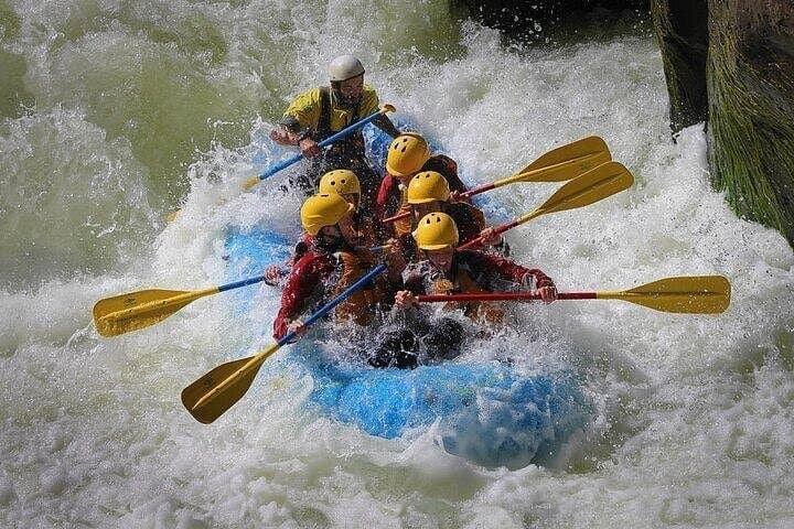 Chili River Rafting Near Arequipa: Half-Day Class II–IV Adventure