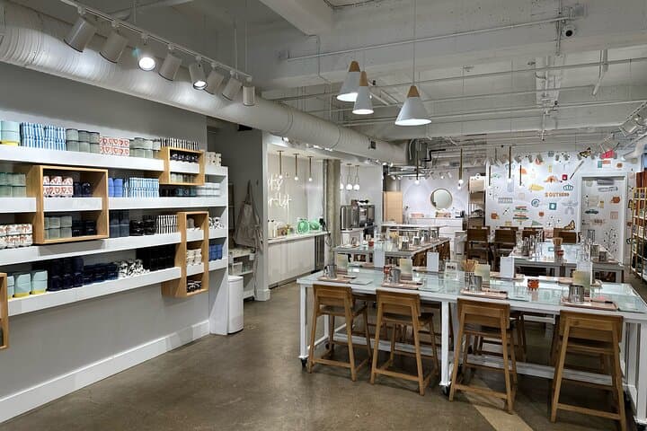 Charlotte Candle Pouring Workshop in South End — DIY Paddywax Candle Bar Experience photo 4