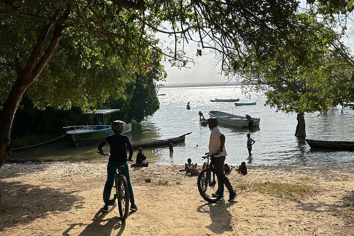 Exploring Watamu’s Coastal Villages and Mangroves on a Mountain Bike Adventure photo 6