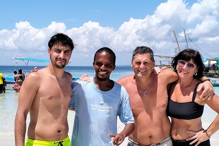 Kisite Mpunguti Marine Park Full-Day: Dolphin Watching, Snorkeling & Wasini Village photo 3