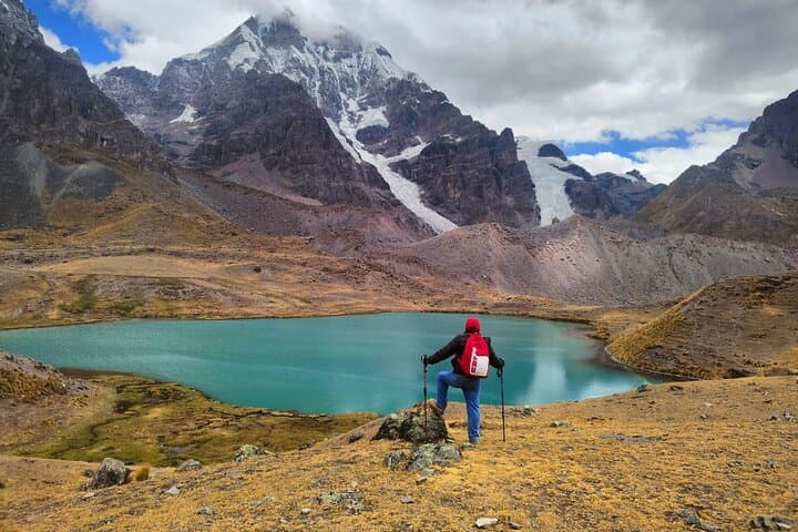 Private transfer from Cusco to Ausangate & the 7 Lagoons