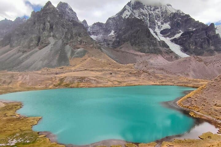 Private transfer from Cusco to Ausangate & the 7 Lagoons photo 2