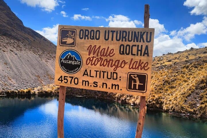 Private transfer from Cusco to Ausangate & the 7 Lagoons photo 5