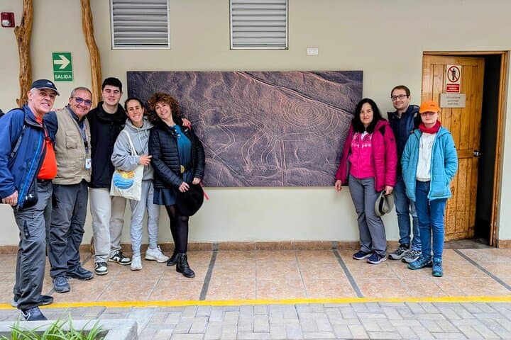 24-Hour Nazca Lines Tour from Lima — Overnight Luxury Bus & Scenic Flight photo 3