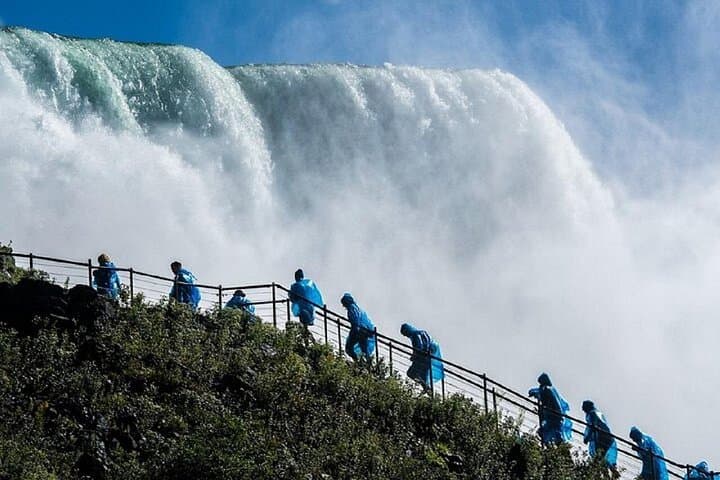 Niagara Falls to New York City One‑Way Transfer — Comfortable Intercity Ride photo 2