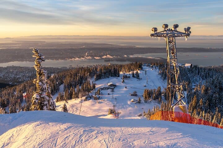 Grouse Mountain Snowboarding: All‑Inclusive Day Trip From Vancouver photo 4