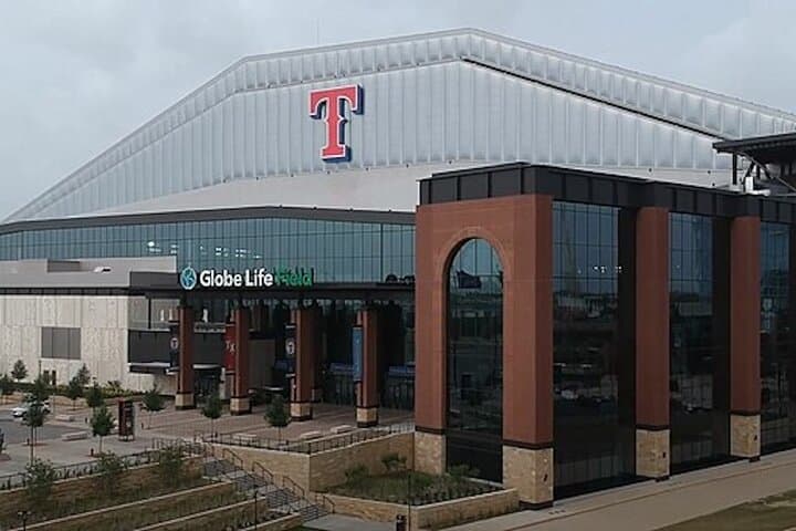 Texas Rangers at Globe Life Field: Insider Guide to Game Day in Arlington photo 3