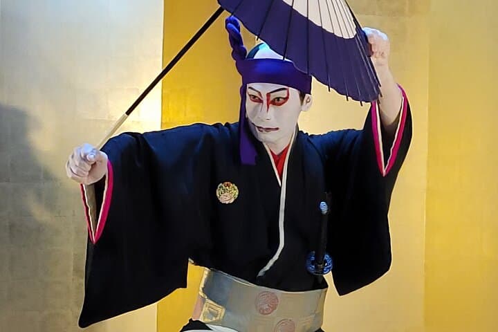 Kabuki Transformation and Edo-Style Fine Dining in Fukagawa, Tokyo photo 3