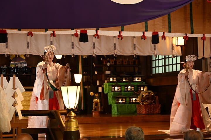 Kabuki Transformation and Edo-Style Fine Dining in Fukagawa, Tokyo photo 4