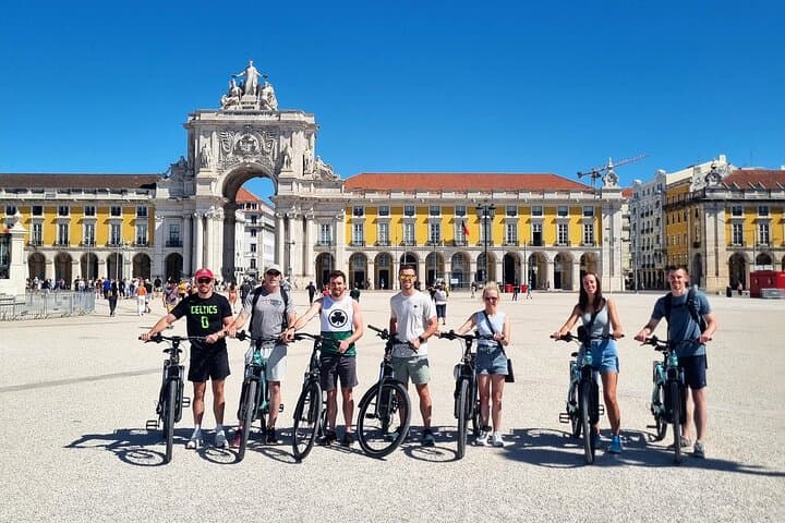 Lisbon E‑Bike Adventure: Seven Hills Miradouros & Tagus Views photo 5