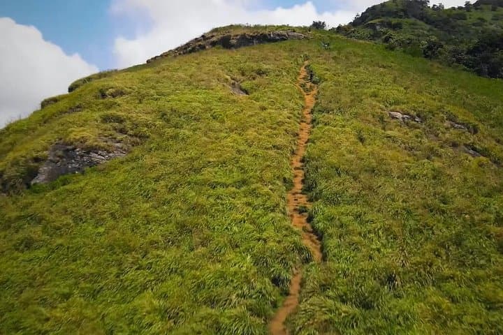 All-Inclusive 2-Day Mountain Camping from Colombo: Hulangala, Green Mountain & Madolsima photo 4