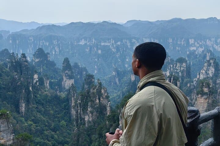 Zhangjiajie Avatar Mountains, Tianmen & Glass Bridge VIP Mini-Group Tour photo 3