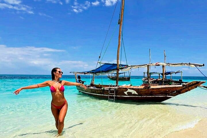 6-Day Zanzibar: Stone Town, Safari Blue & Nakupenda Sandbank