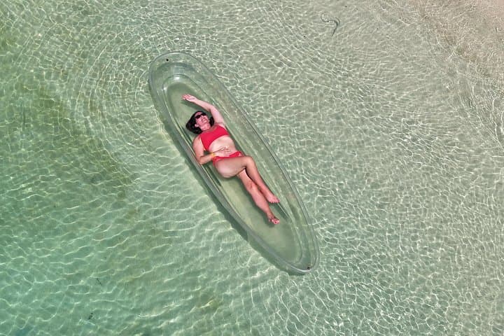 Clear Kayak Photo Shoot in Montego Bay: Transparent Kayaks & Professional Photos photo 4