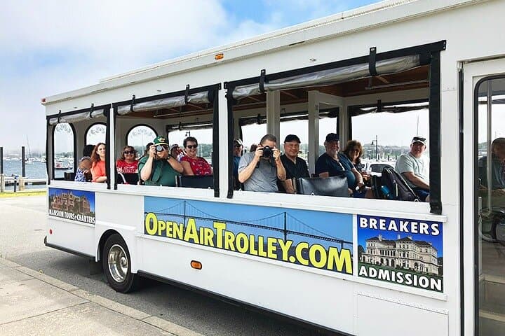 Newport Open-Air Trolley Tour & Breakers Mansion Admission — Ocean Drive and Gilded Age Mansions
