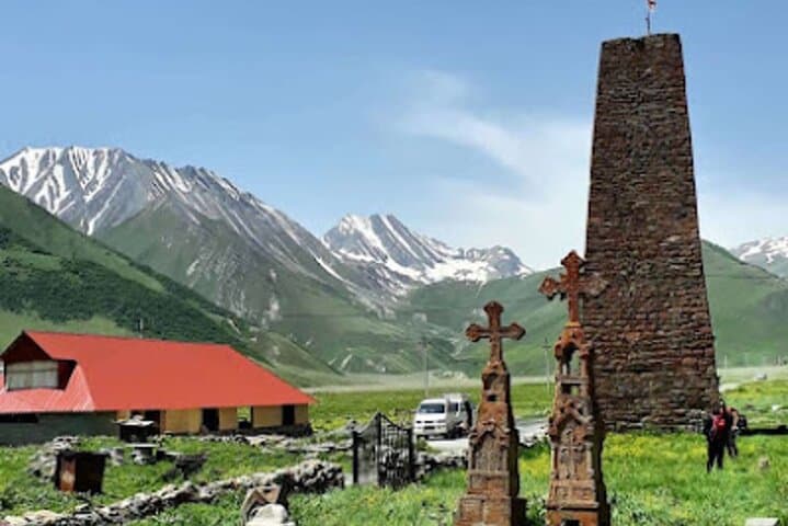 Truso Valley Trek from Kazbegi: Café Truso Short Hike & Scenic Drive