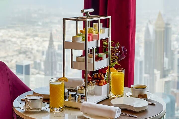 Dining in the Clouds at At.mosphere — Breakfast, Lunch & Afternoon Tea on Level 122