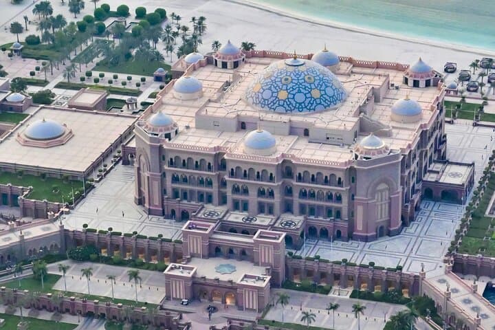 Private Abu Dhabi Cultural Tour: Louvre Abu Dhabi, Sheikh Zayed Mosque & Qasr Al Watan photo 5