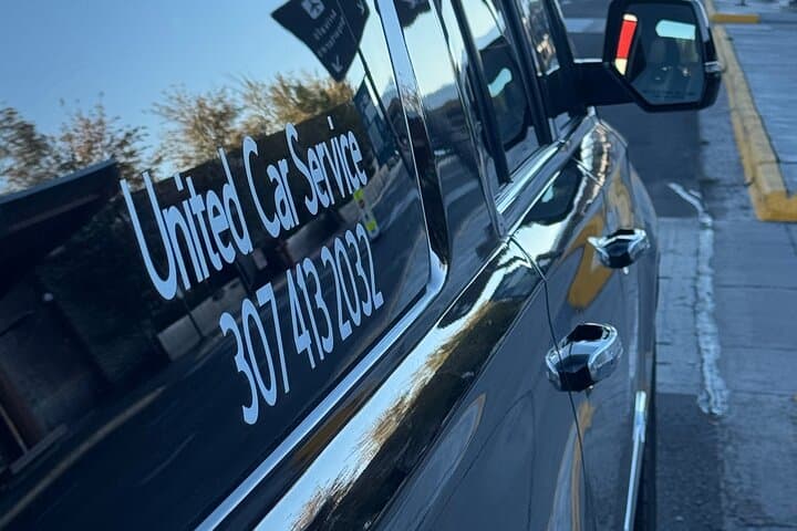Jackson Hole Airport to Ski Resort Transfers — Private 24/7 Transport photo 3