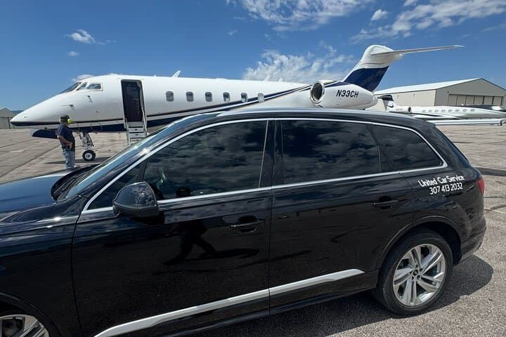Jackson Hole Airport to Ski Resort Transfers — Private 24/7 Transport photo 4