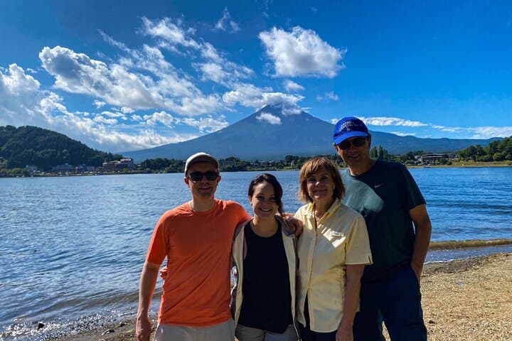 Hidden Fuji Drive Tour with a Local English-Speaking Guide — Kawaguchiko & Mt. Fuji photo 4