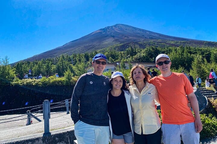 Ochudo Pilgrim Walk on Mt. Fuji: Private Kawaguchiko 5th-Station Hike photo 2